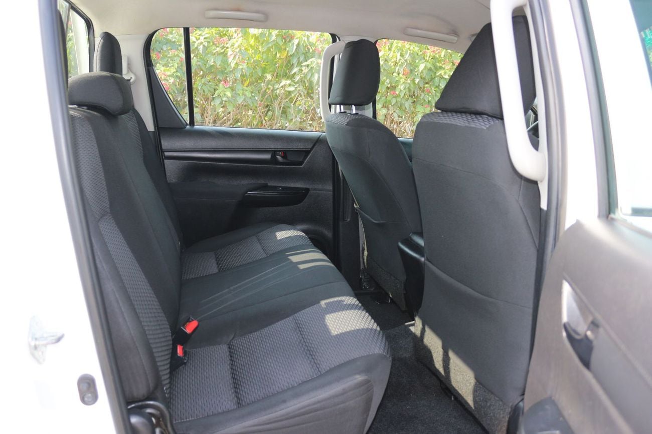 تويوتا هيلوكس GL 2 2.4L 4WD