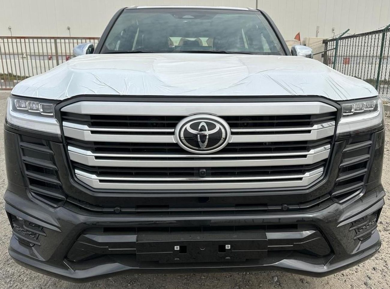 تويوتا لاند كروزر 2025 Toyota Land Cruiser VXR 3.3L Diesel with Radar