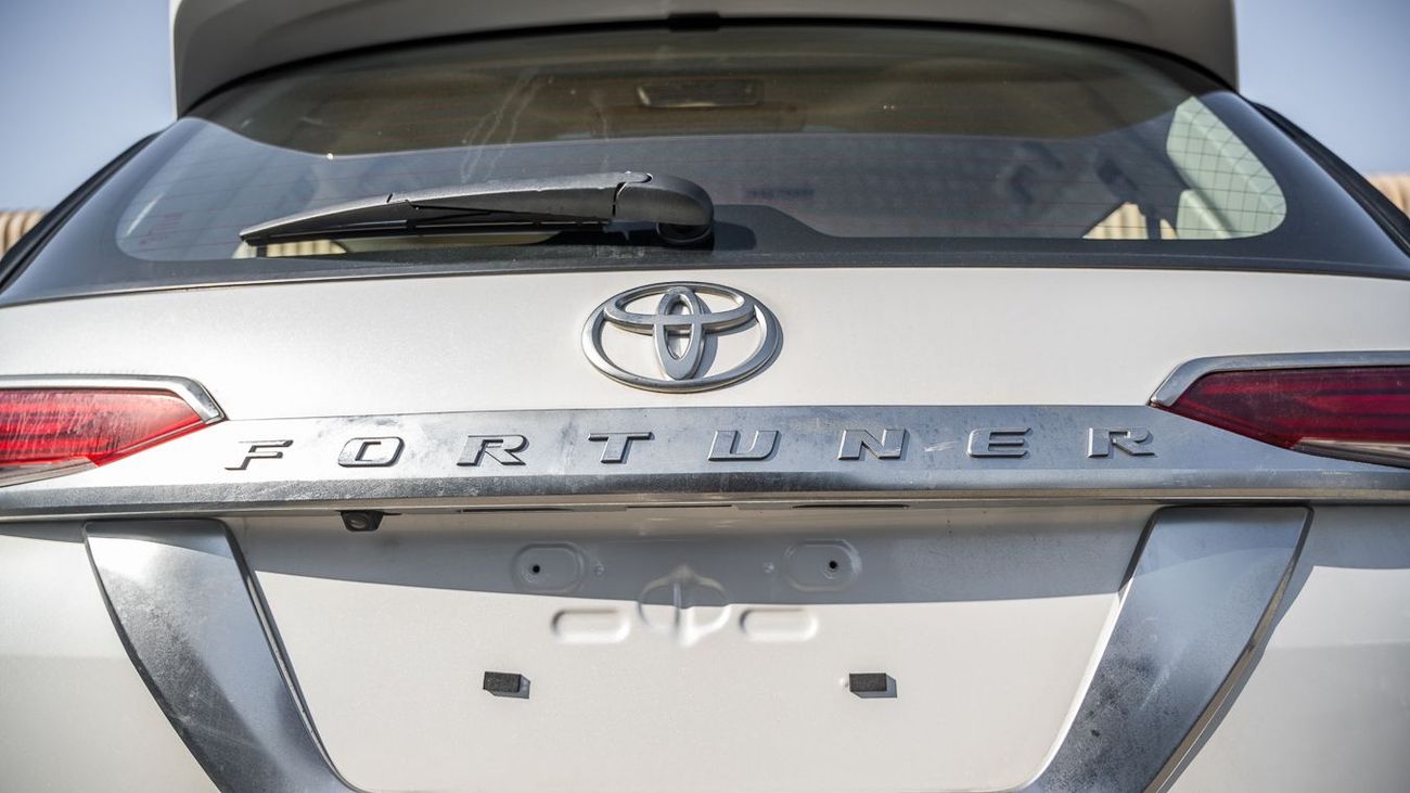Toyota Fortuner TOYOTA FORTUNER 2.7 HIGH -2026YM