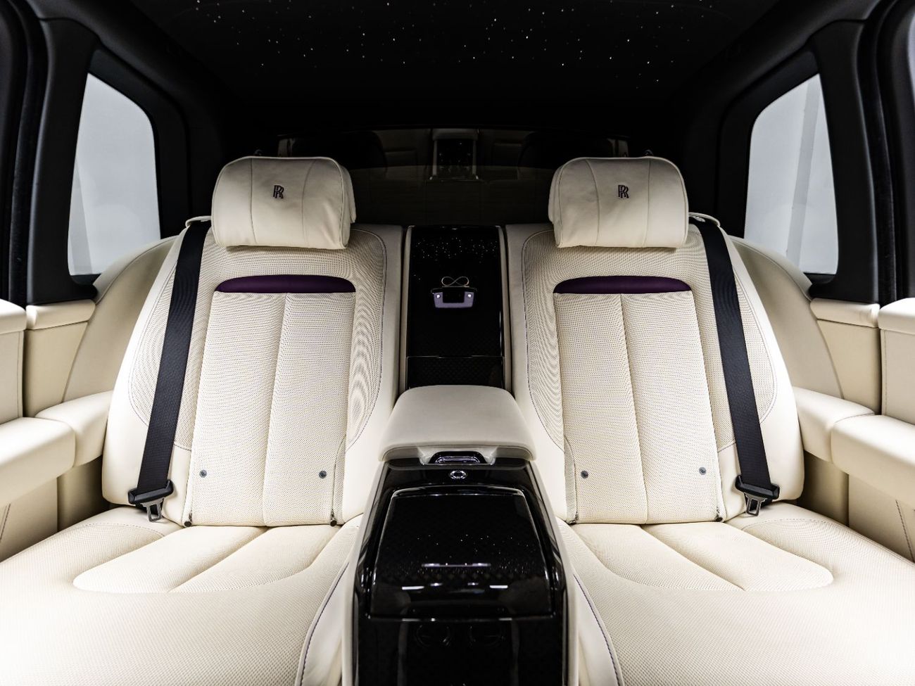 رولز رويس كولينان 2021 Rolls Royce Cullinan Mansory Black Badge, 1 Year Warranty, Service History, Low KMs, European