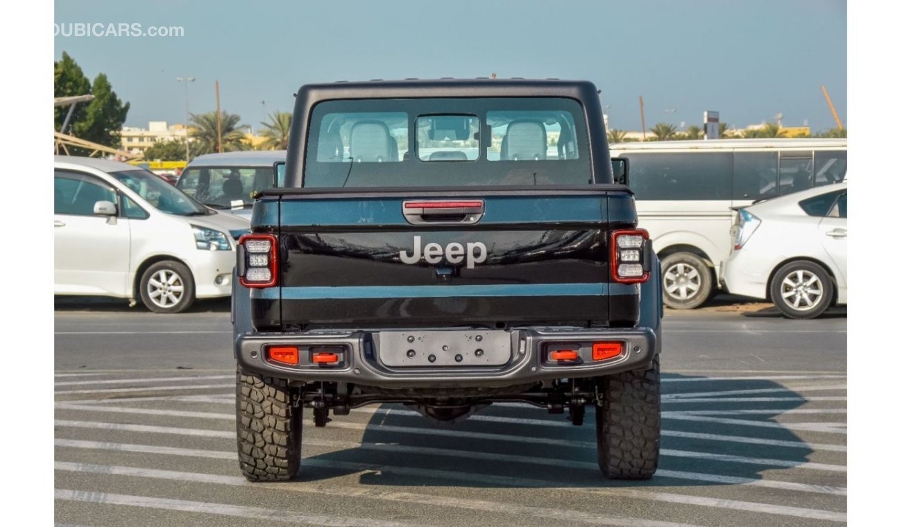 جيب جلادياتور Jeep Gladiator Rubicon, FOR LOCAL AND EXPORT  (WITH WARRENTY 3 YEARS) , 3.6L 6cyl Petrol 2022, Autom