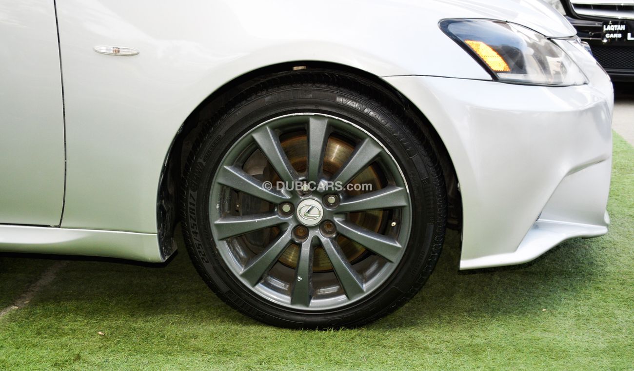 Lexus IS300 Gulf 2007 adapter 2014 silver color number one, fingerprint, rear camera hole, leather sensors, crui