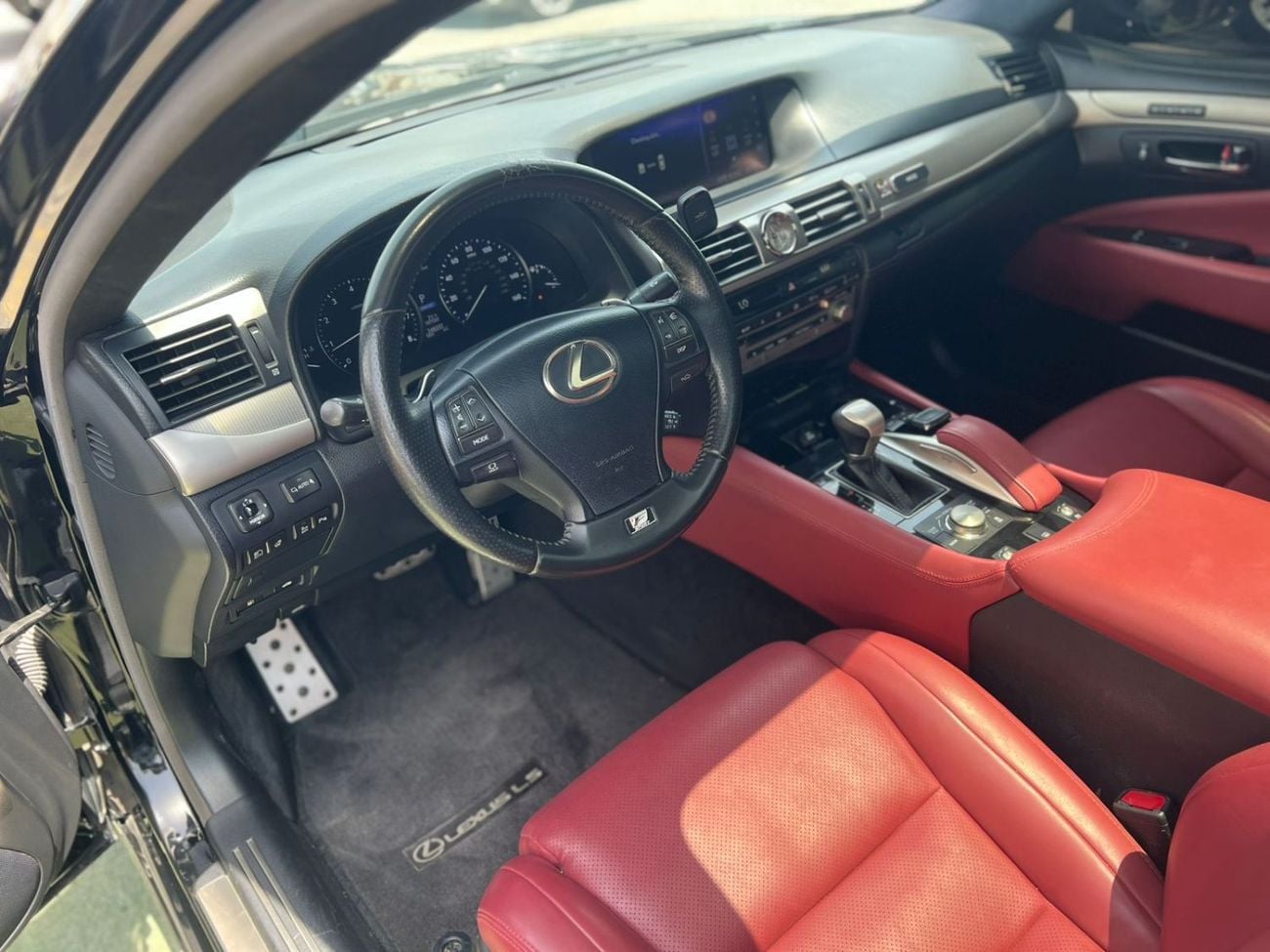 Lexus LS460 LEXUS LS460 F SPORT 2016.ENGINE 4.6L /V8.