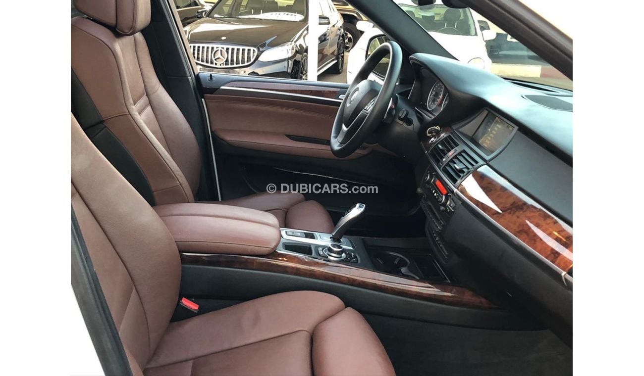 BMW X5 Bmw X5 model 2013 car prefect condition full option low mileage panoramic roof leather seats back ca