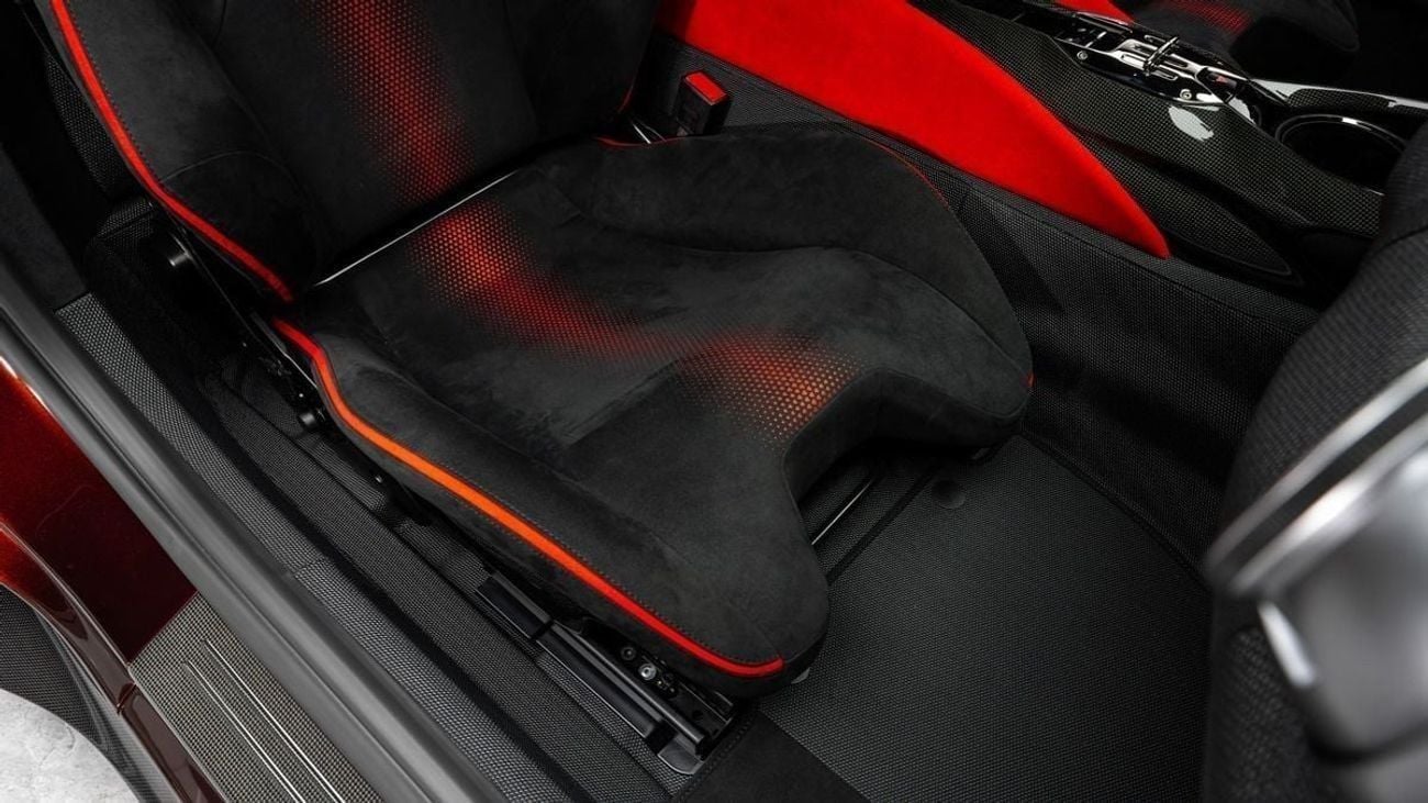 فيراري 812 كومبيتيزون 10th Anniversary Cavalcade Tailor Made 1 of 10 - 2023 - Japanese Specs