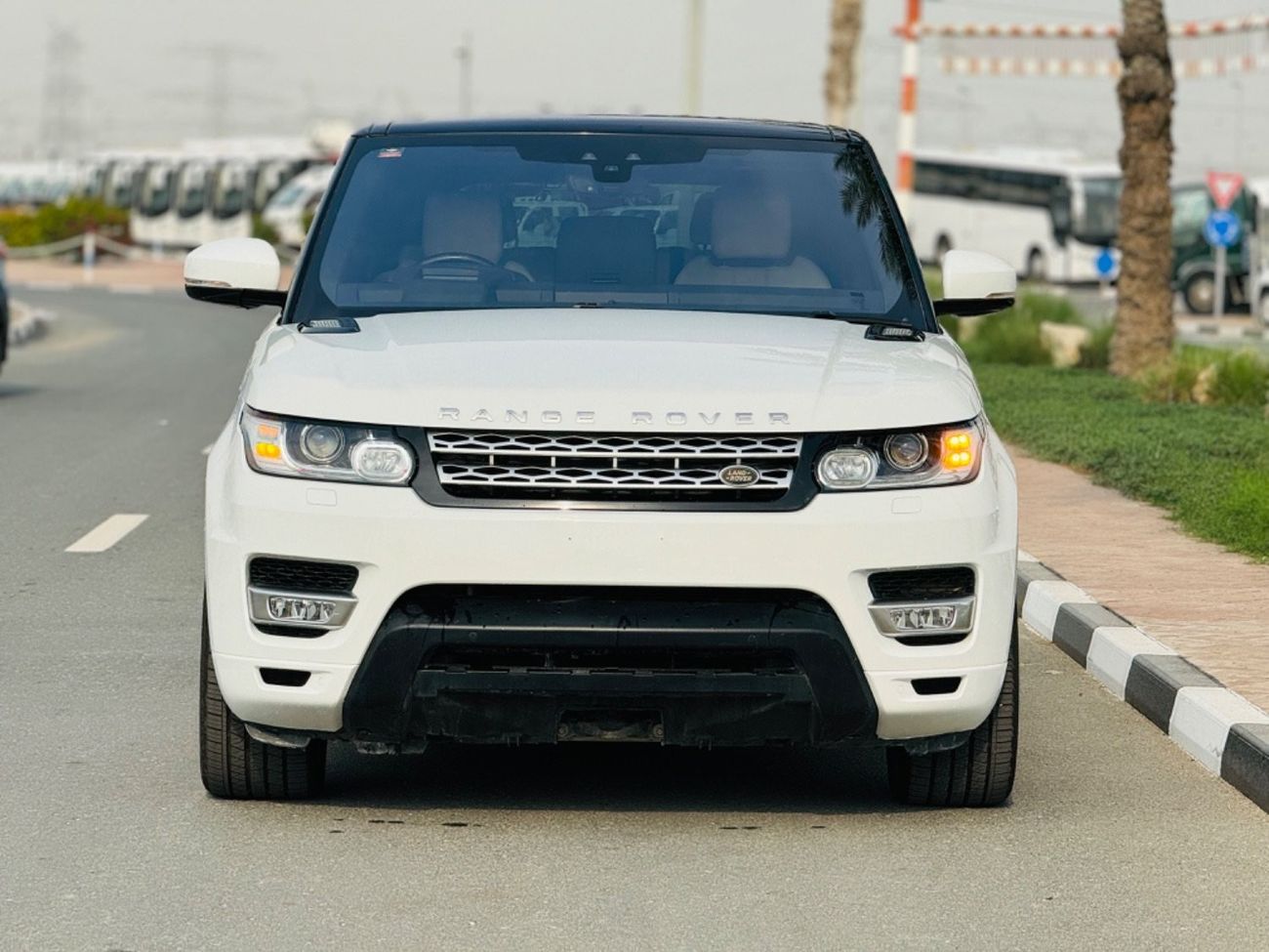 لاند روفر رينج روفر سبورت Range Rover sports Diesel RIGHT HAND DRIVE
