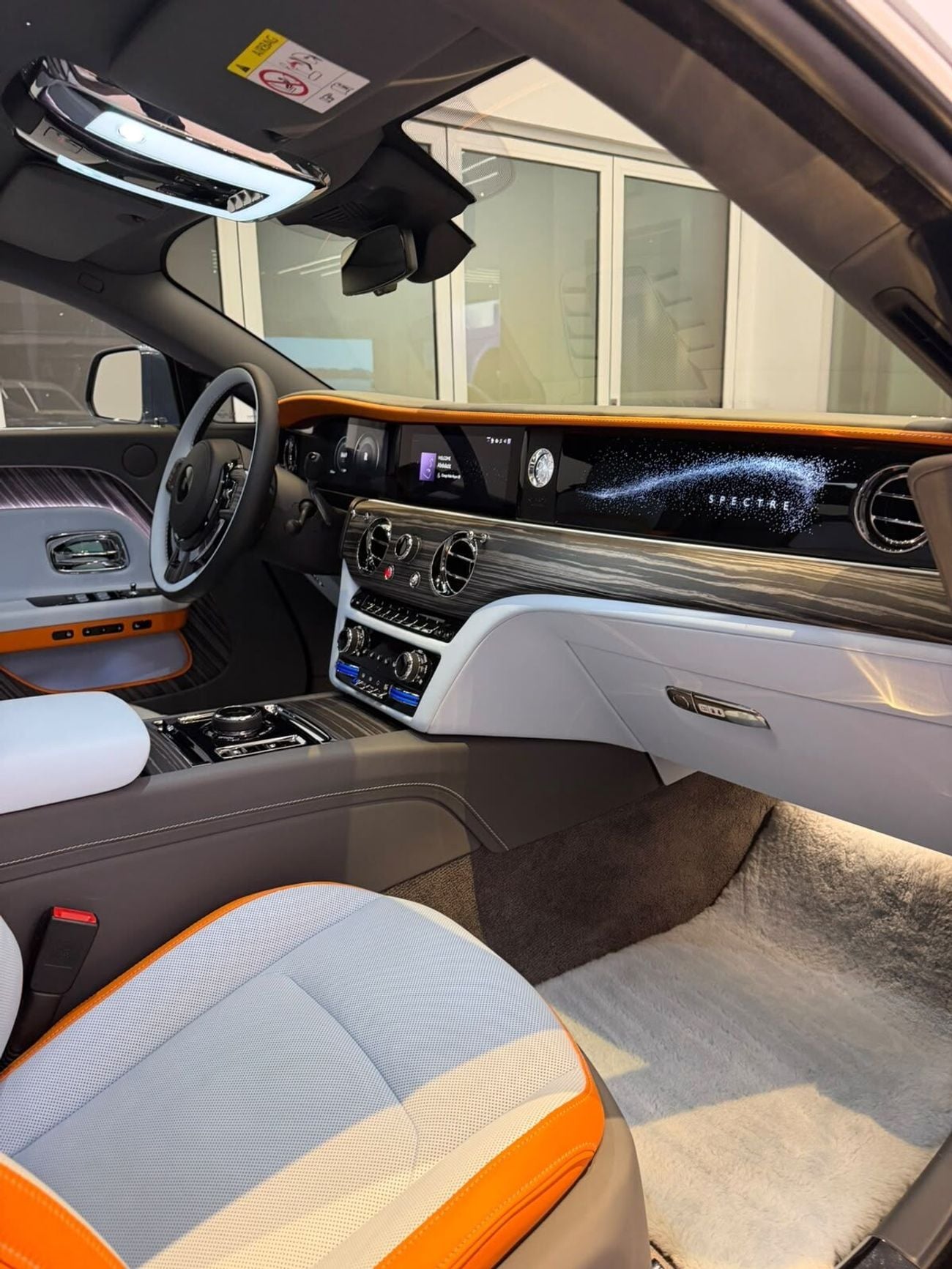 Rolls Royce Spectre STANDARD