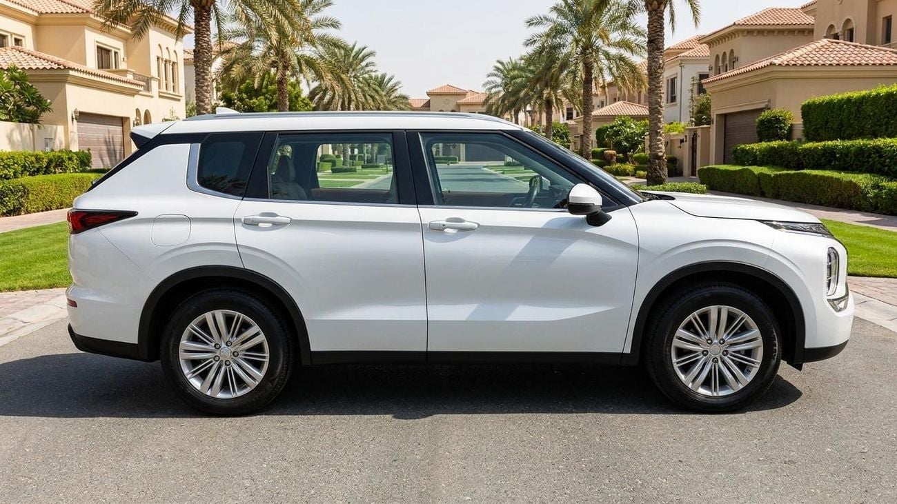 Mitsubishi Outlander GLX MIDLINE 2023 | AED 906/Month | 0 DP | 30 Day Return | Warranty | Service History