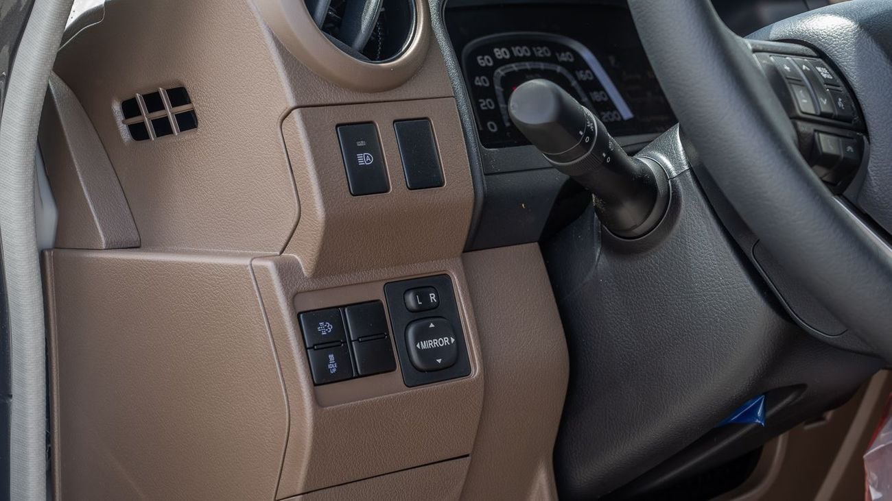 Toyota Land Cruiser 76 TOYOTA LANDCRUISER76 HARDTOP 2.8 AT -2025YM