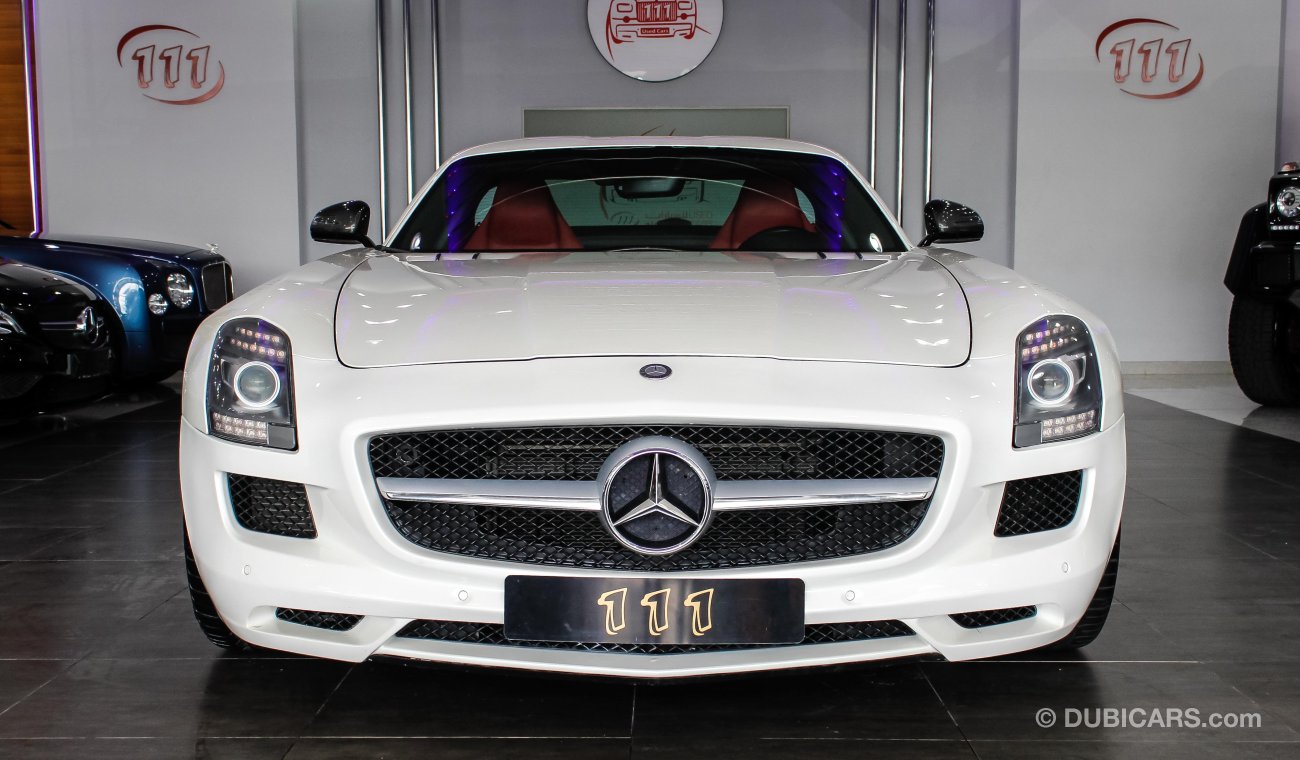 Mercedes-Benz SLS AMG