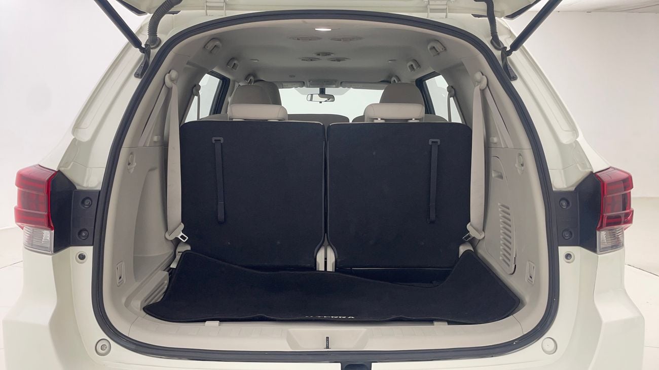 نيسان إكستيرا SE 2.5 | بدون دفعة مقدمة | اختبار القيادة في المنزل