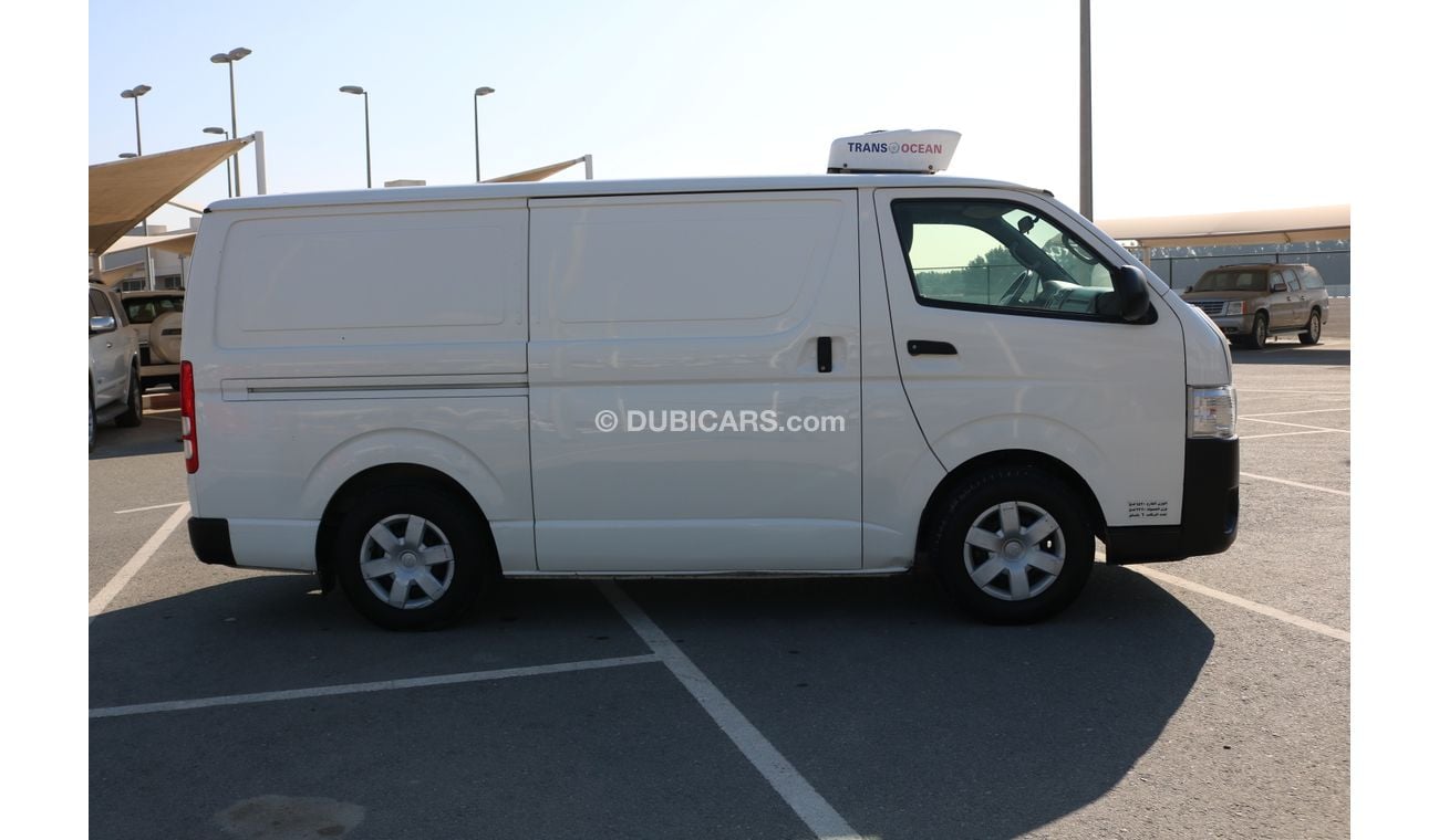 Toyota Hiace CHILLER  VAN