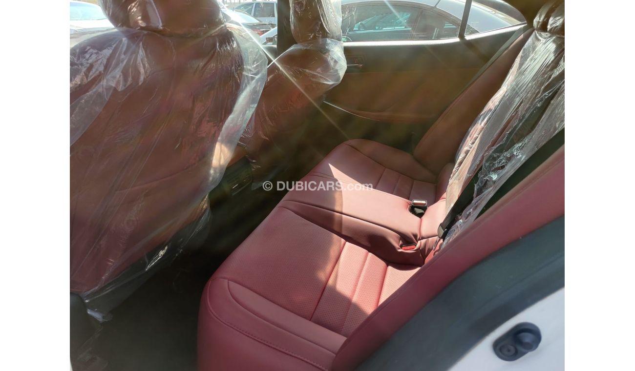 Lexus IS350 F sport GCC specs full options