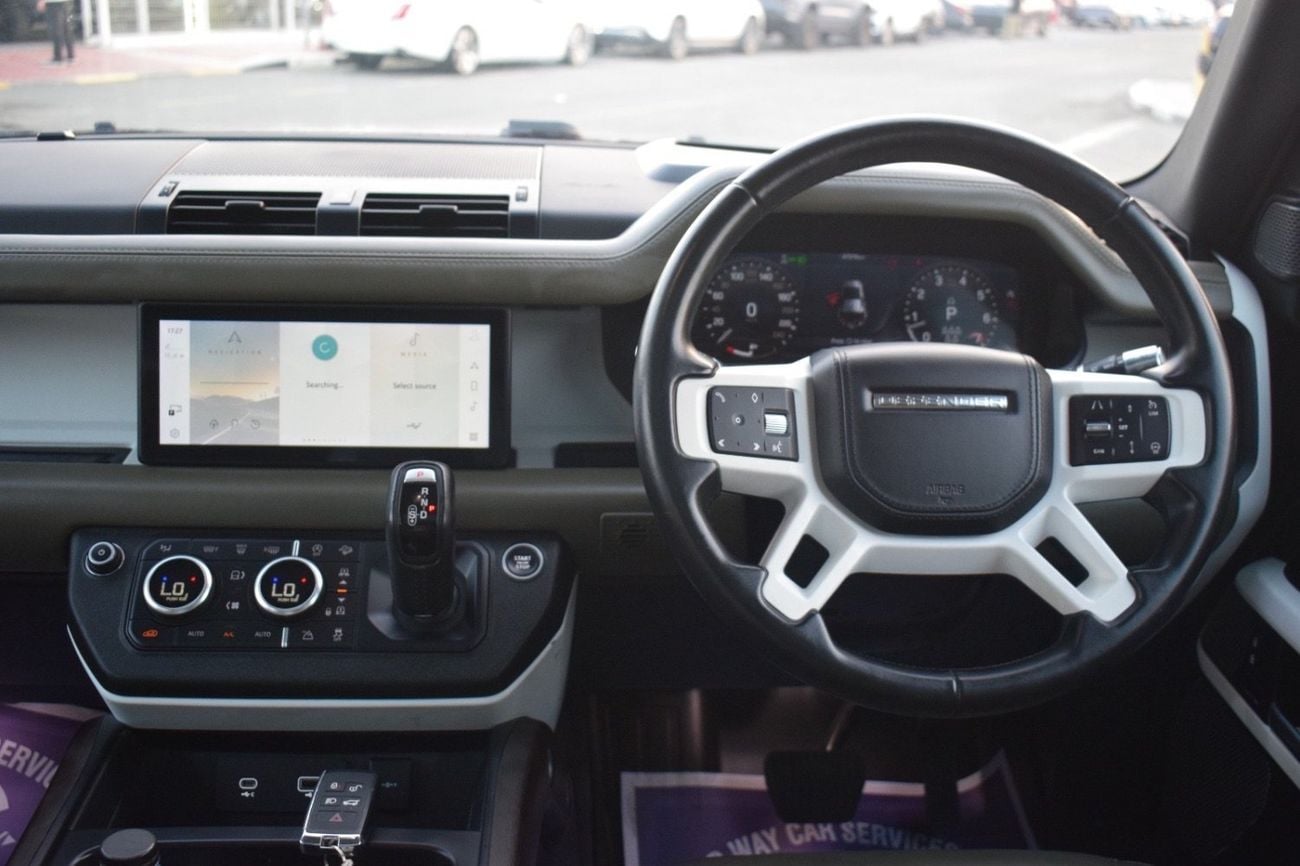 لاند روفر ديفندر P300 110 SE 2.0L (5 Seater)