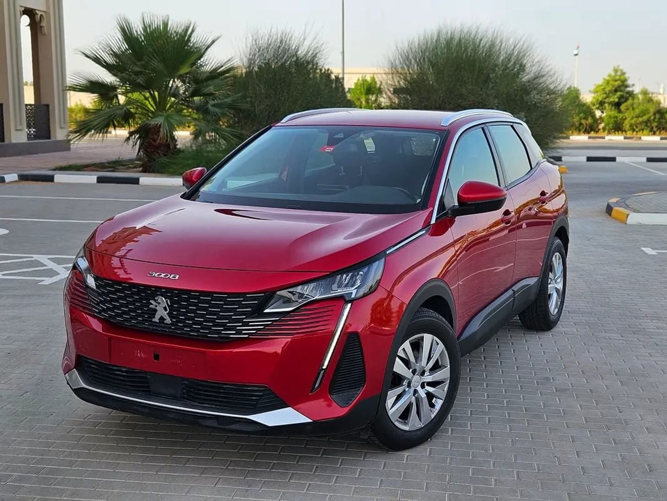 بيجو 3008 Active Plus | GCC Specs | Premium Condition Low KM Mid Sized SUV With Bank Loan