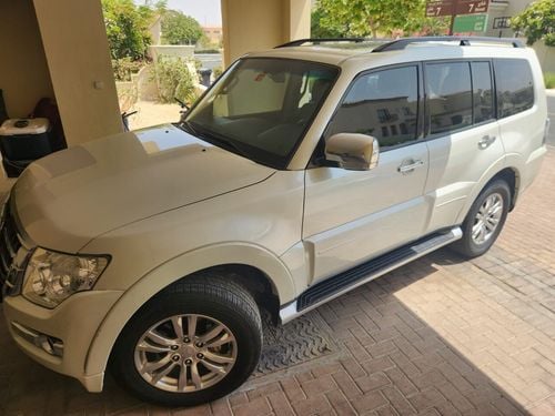 Mitsubishi Pajero GLS Highline 3.8L (243 HP)