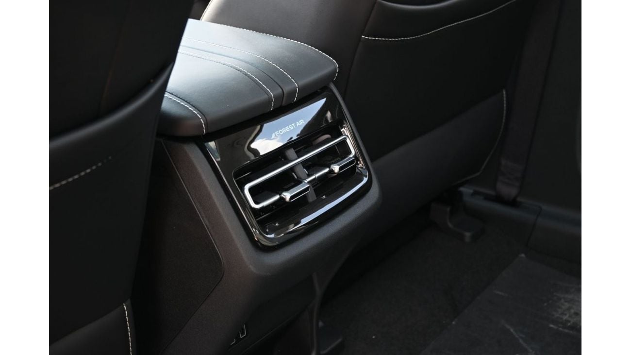 تشنجان يوني ك 2023 Changan Uni-K 1.5L Turbo Plug-in Hybrid, Color White 120km Electric Range. SUV