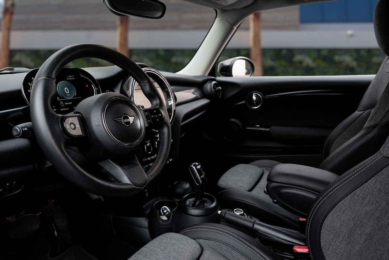 Mini Cooper 2DR | 1,860 P.M  | 0% Downpayment | Exceptional Condition!
