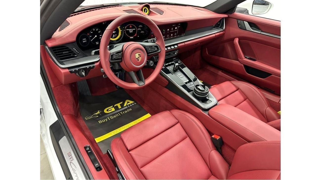 Porsche 911 *Brand New* 2024 Porsche 911/992 Carrera, April 2026 Porsche Warranty, Delivery Kms, GCC