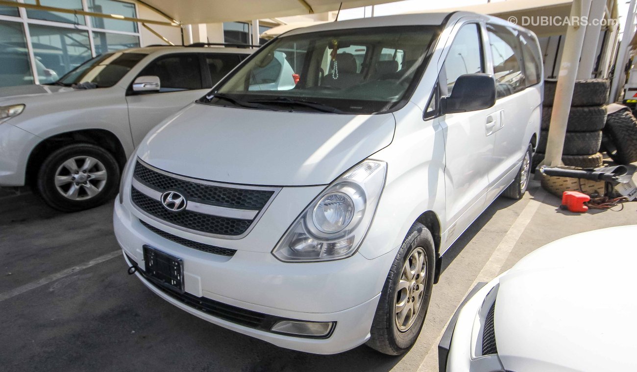 Hyundai H-1