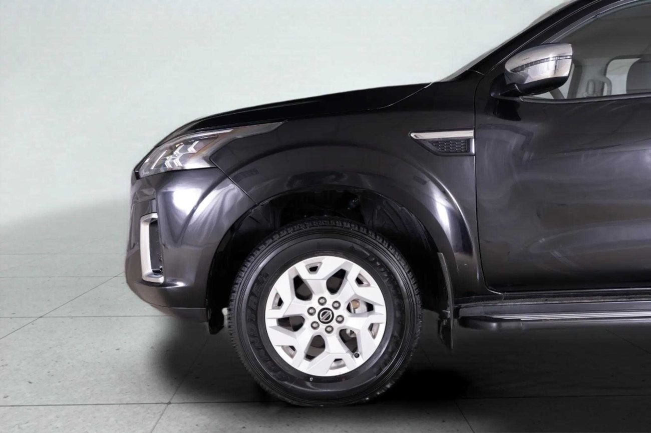 Nissan XTerra Titanium 2.5L RWD TITANIUM 2.5