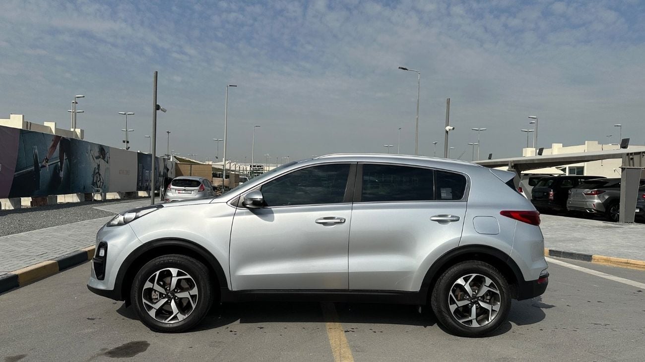 كيا سبورتيج Base 1.6L