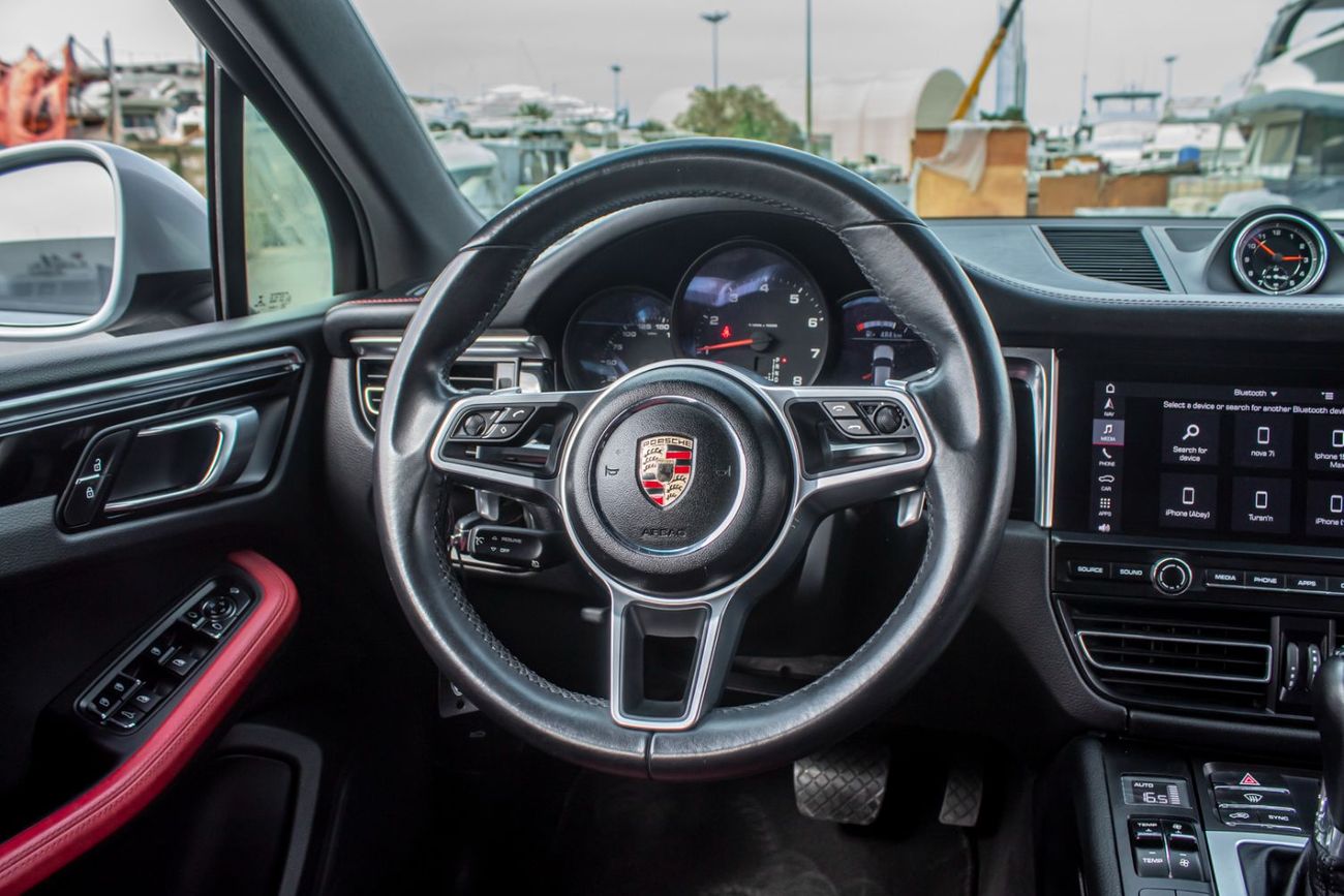 بورش ماكان Std 2.0L (252 HP)