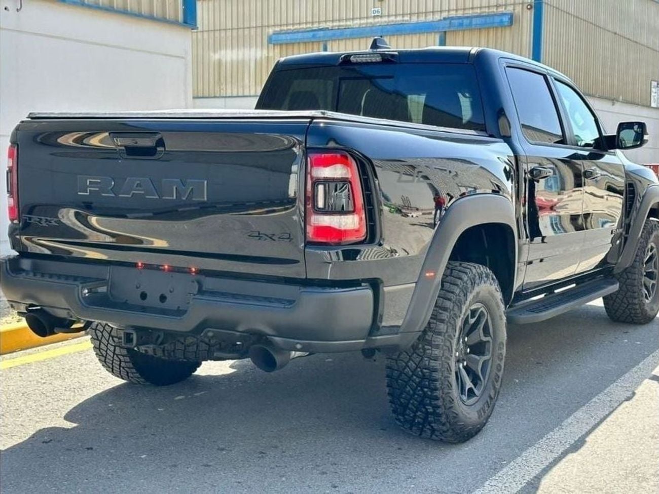 رام 1500 RIGHT HAND DRIVE