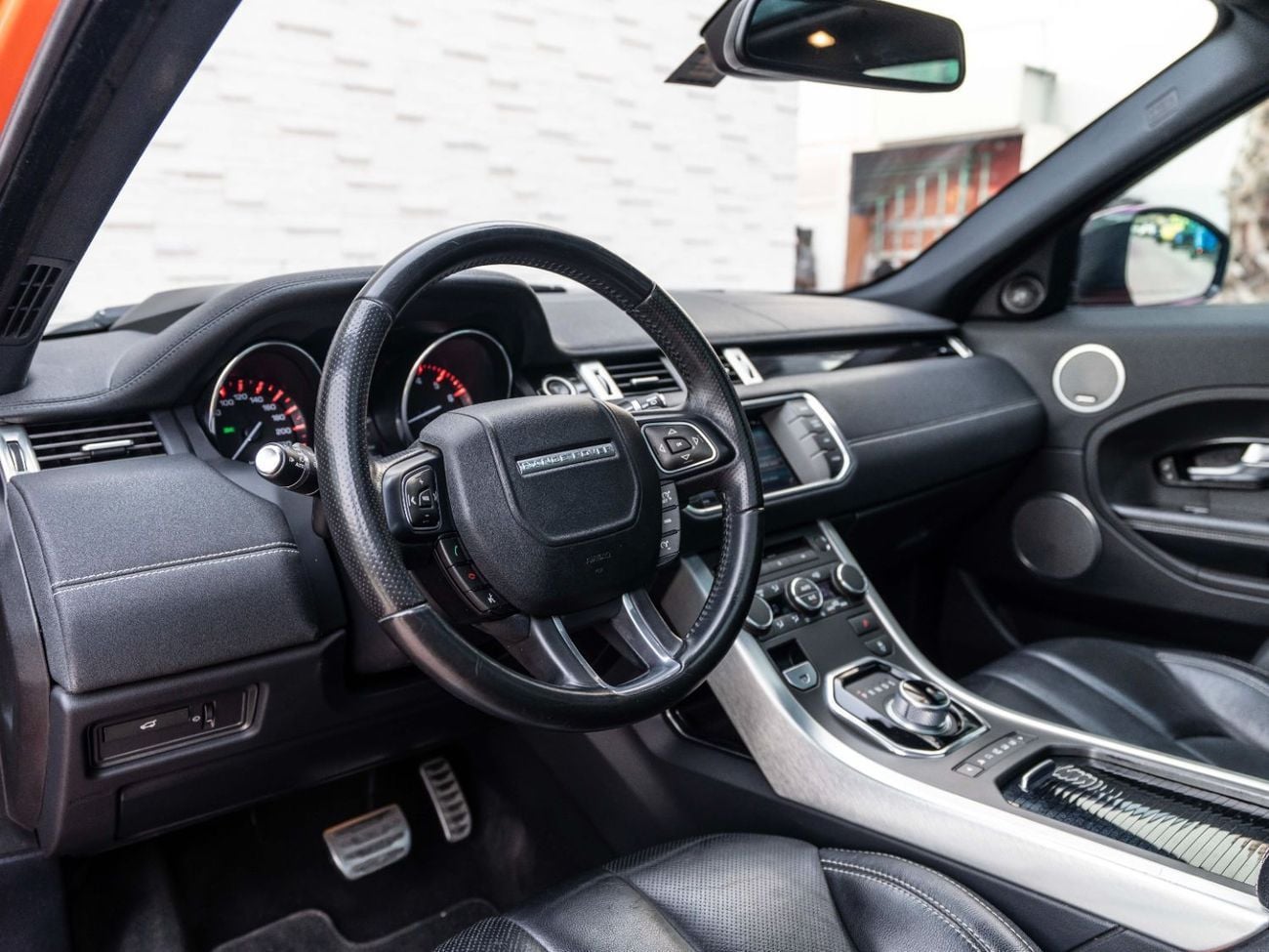 Land Rover Range Rover Evoque Dynamic Plus 2.0L (5 Door)