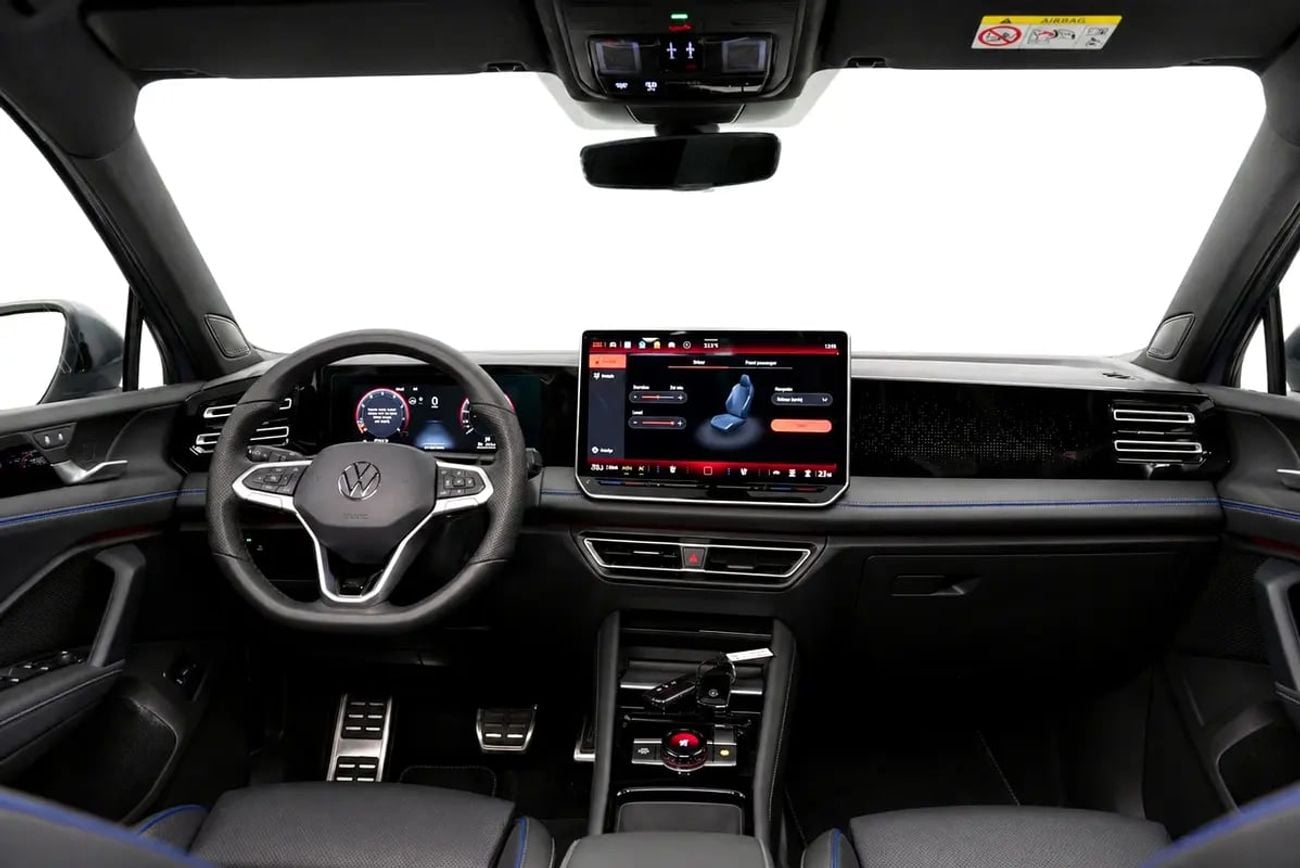 فولكس واجن تيجوان RLINE BLACK EDITION 2025GCC UNDER AGENCY WARRANTY
