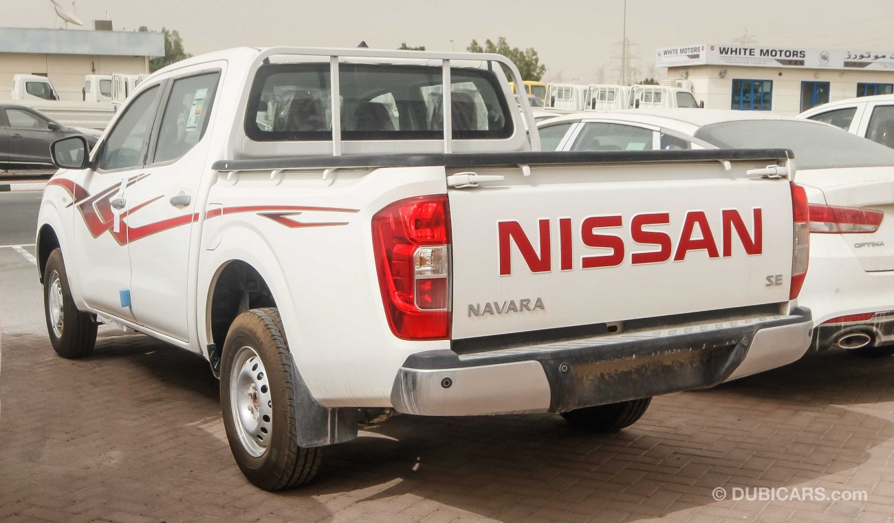 Nissan Navara SE