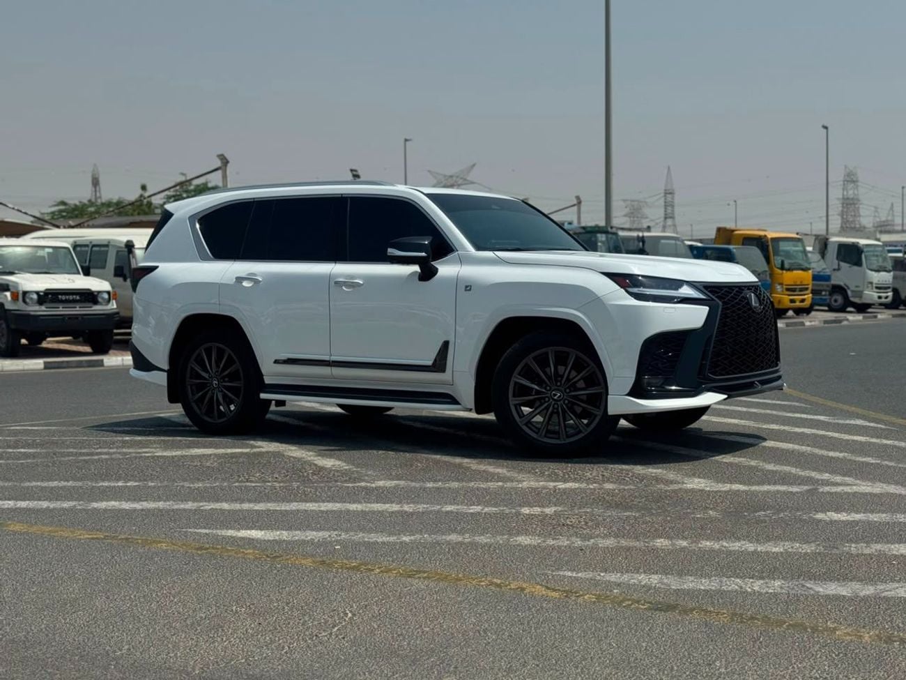 لكزس LX 600 LX600 2026 GCC 3.5L 12690KM