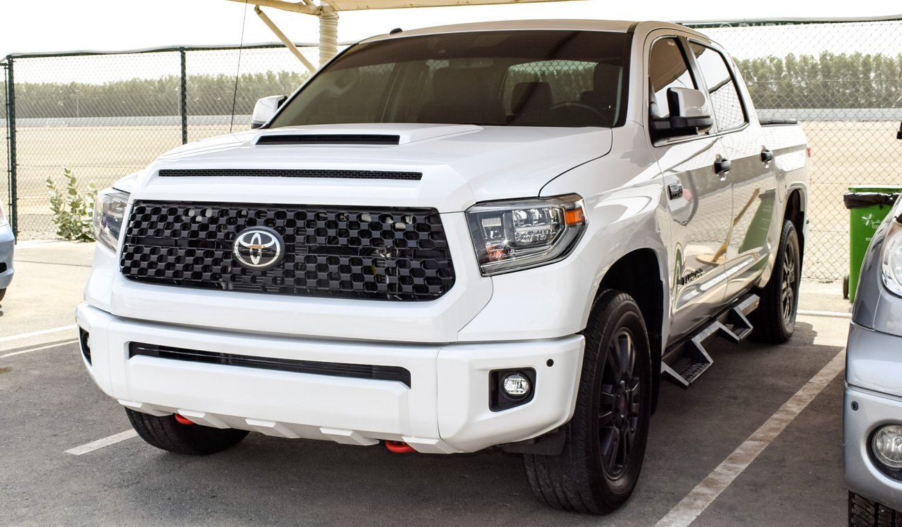 تويوتا تاندرا 5.7L V8 TRD