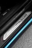 لامبورغيني أفينتادور 6.5L V12