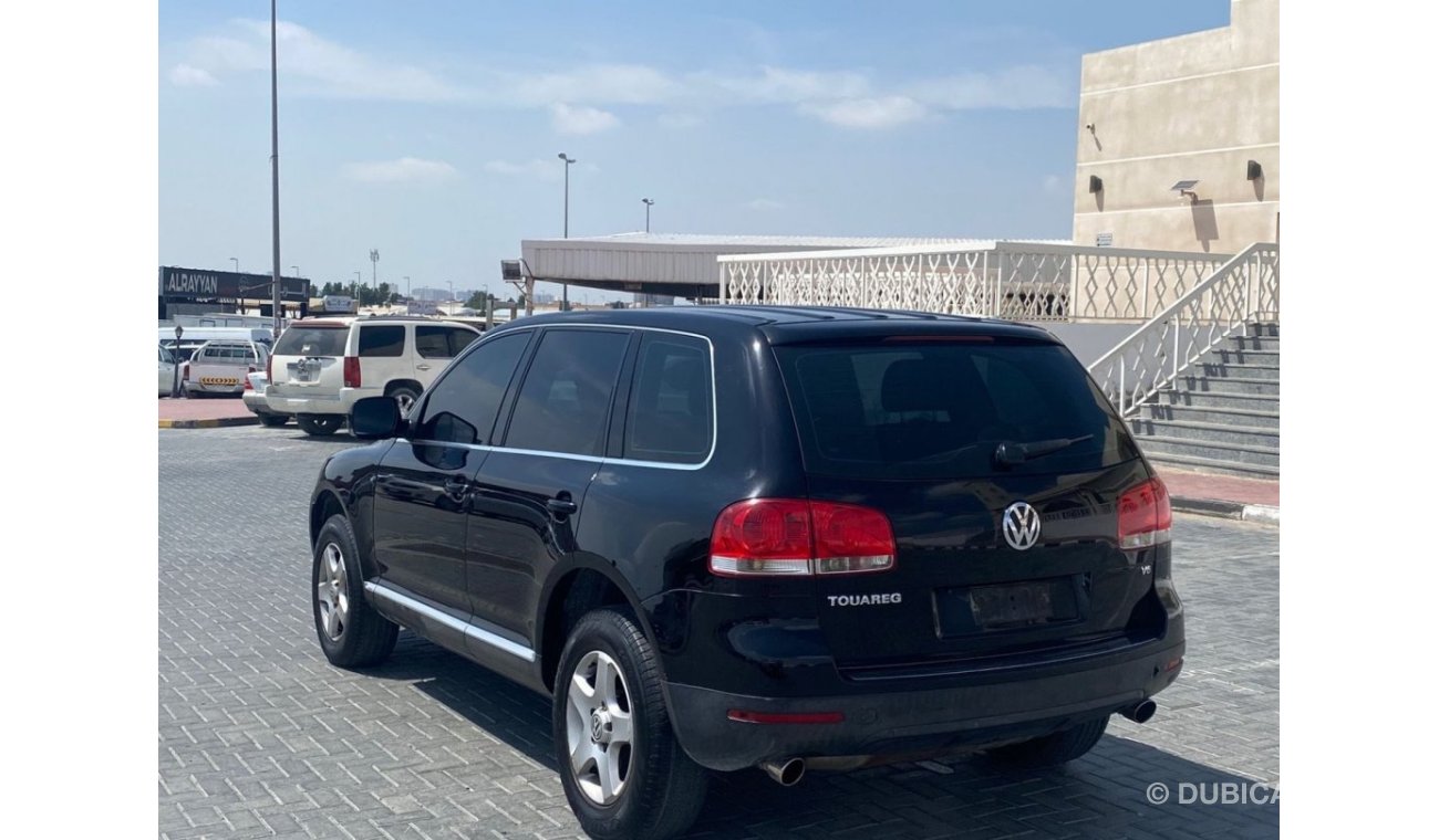 Volkswagen Touareg 2005 GCC model, 6 cylinder, automatic transmission, mileage 240000km