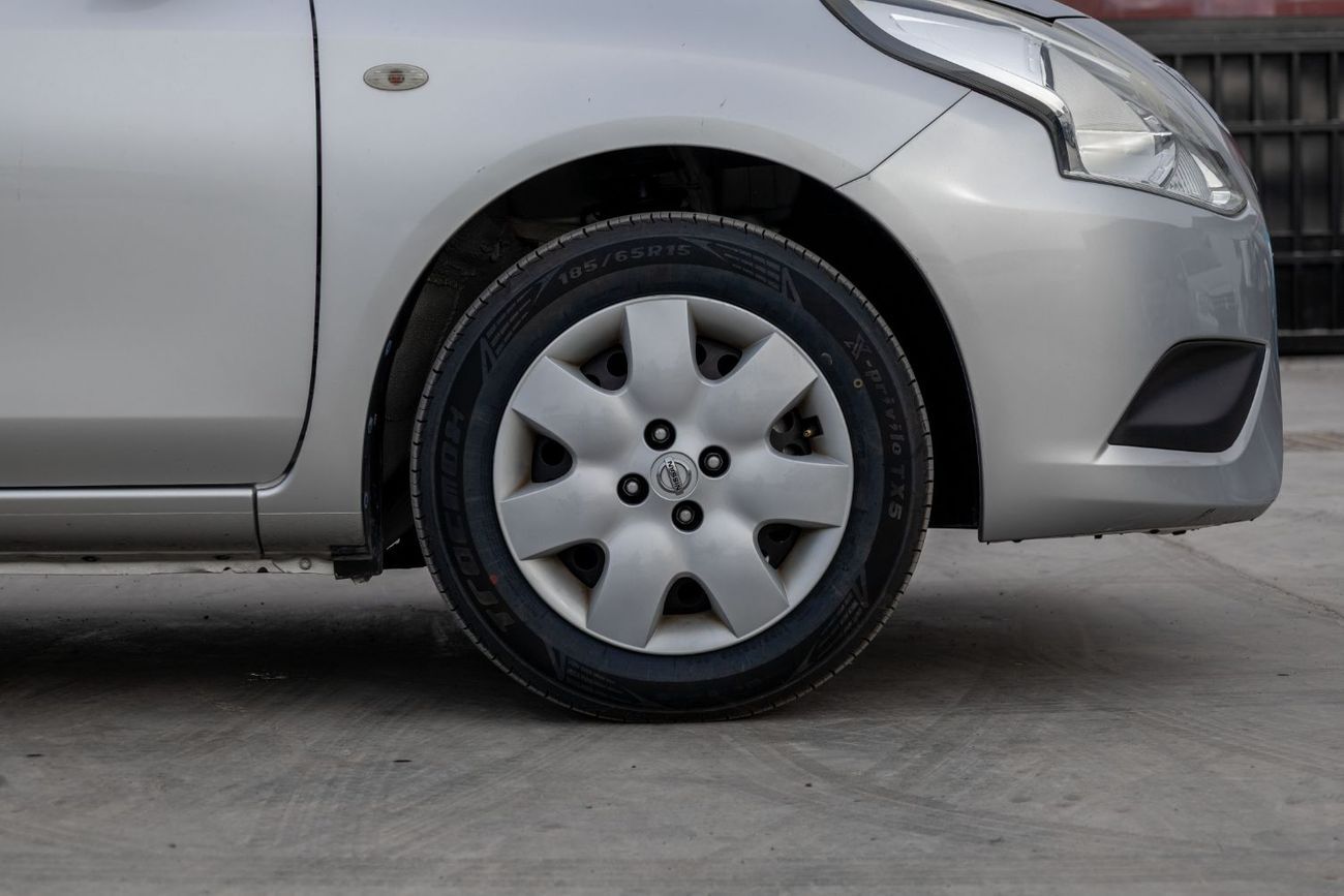 Nissan Sunny SV 1.5L l GCC | Zero Down Payment | AED 385 Monthly | Warranty