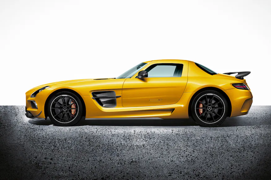 مرسيدس بنز SLS AMG exterior - Side Profile