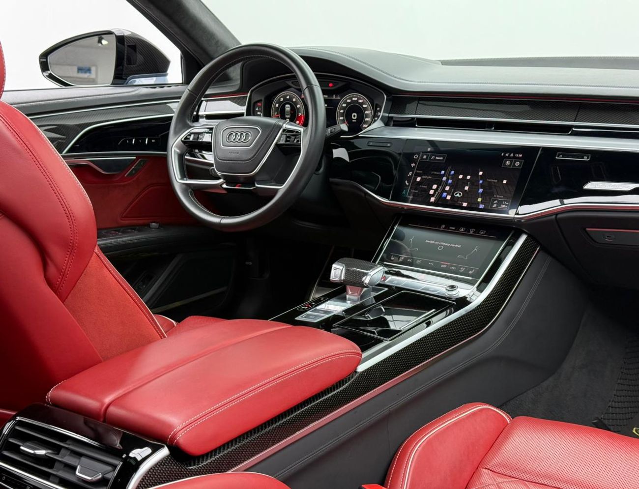 أودي S8 Std 4.0L (571 HP) 2021 Audi S8 ,Warranty ,Full Agency Service History ,Excellent Condition ,GCC