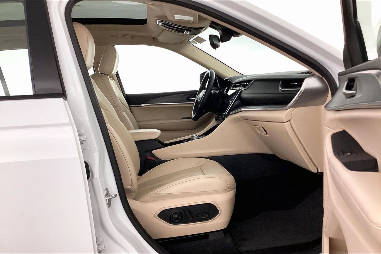 Jeep Cherokee Limited | Guaranteed Warranty | 0 Down Payment | 11.11 Flash Sale + AED 2K FREEBIES