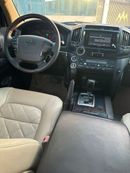 تويوتا لاند كروزر GXR V8 خليجي