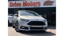 فورد فوكاس FORD FOCUS ST 2016 FULL OPTION ONLY 926X60 MONTHALY FREE UNLIMETED KILOMETER WARRANTY