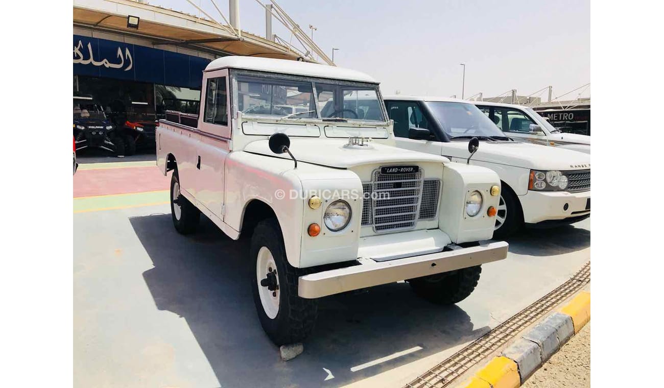 لاند روفر ديفندر