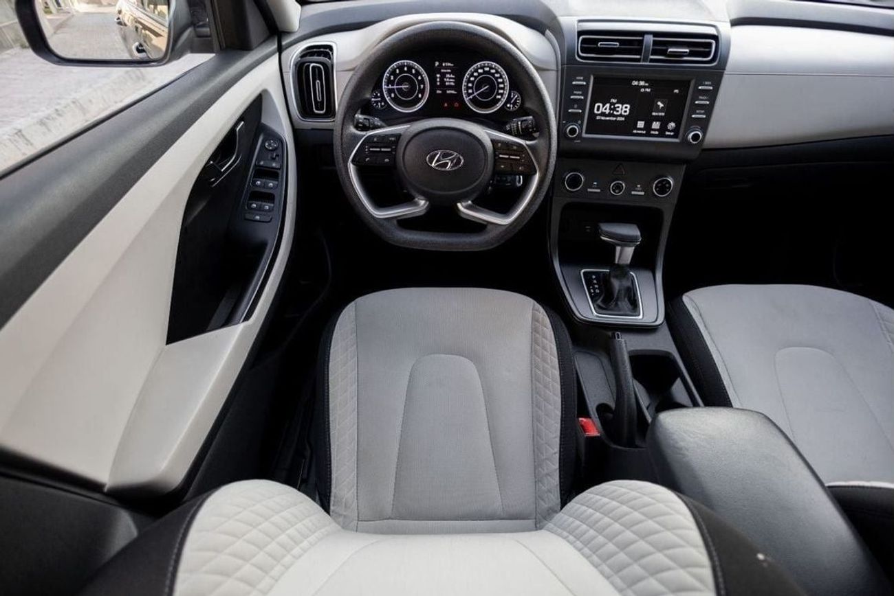 Hyundai Creta Std 1.5L Hyundai Creta 2022 GCC under Warranty with Flexible Down-Payment.