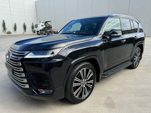 Lexus LX 600
