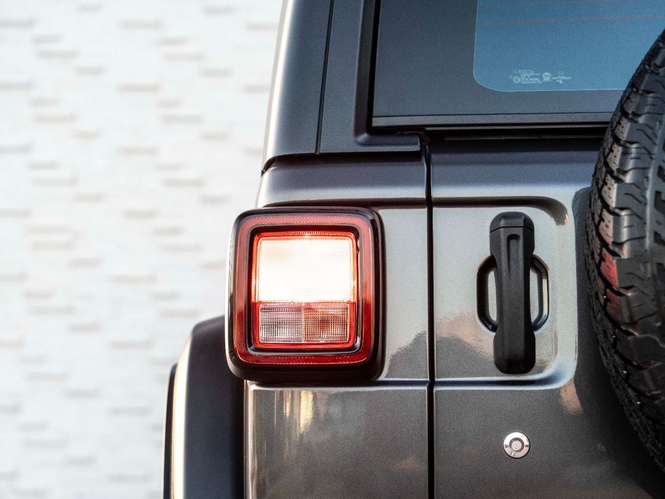 Jeep Wrangler Unlimited Sport S 3.6L A/T