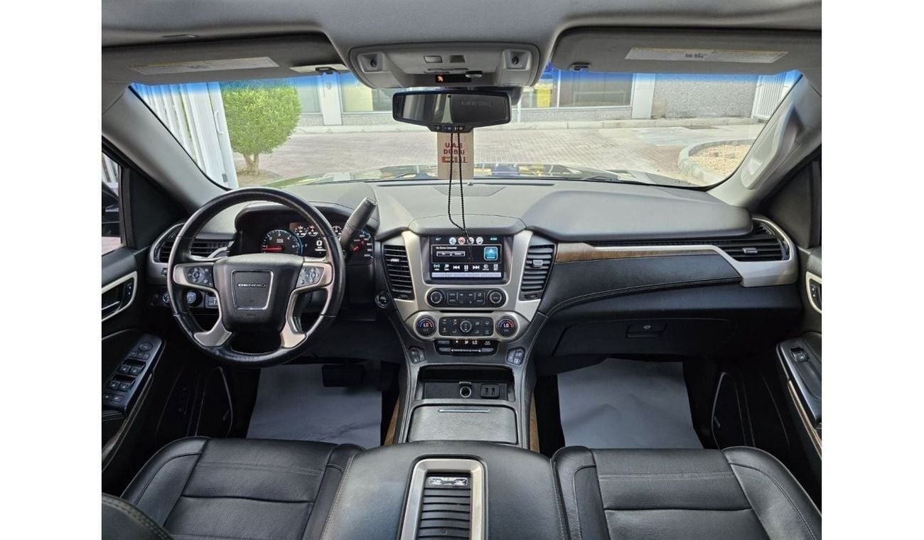 GMC Yukon GMC YUKON DENALI 2018 CANADIAN GOOD CONDITION INSIDE OUT SIDE
