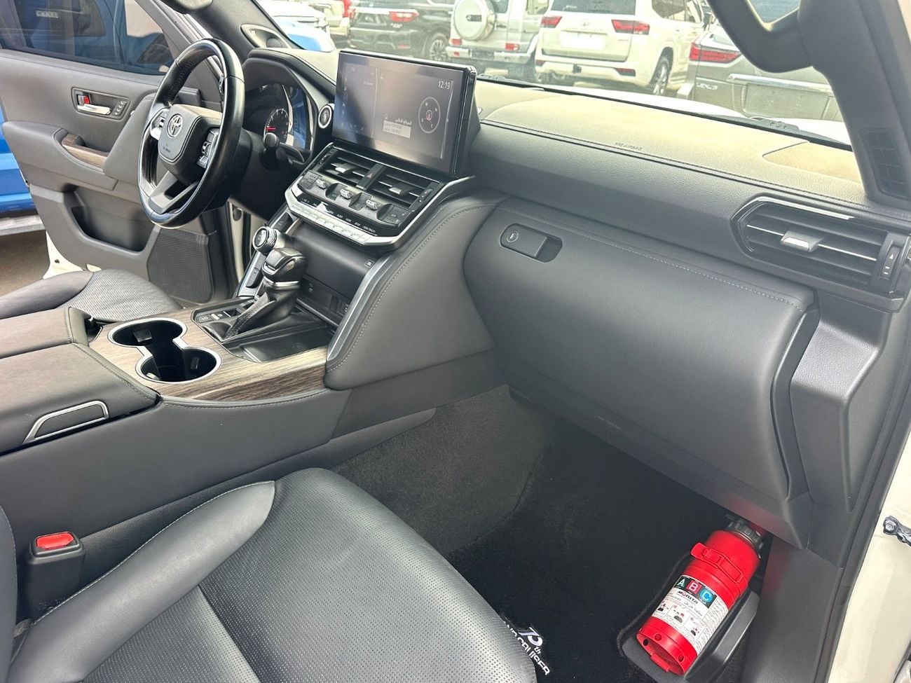 Toyota Land Cruiser VXR