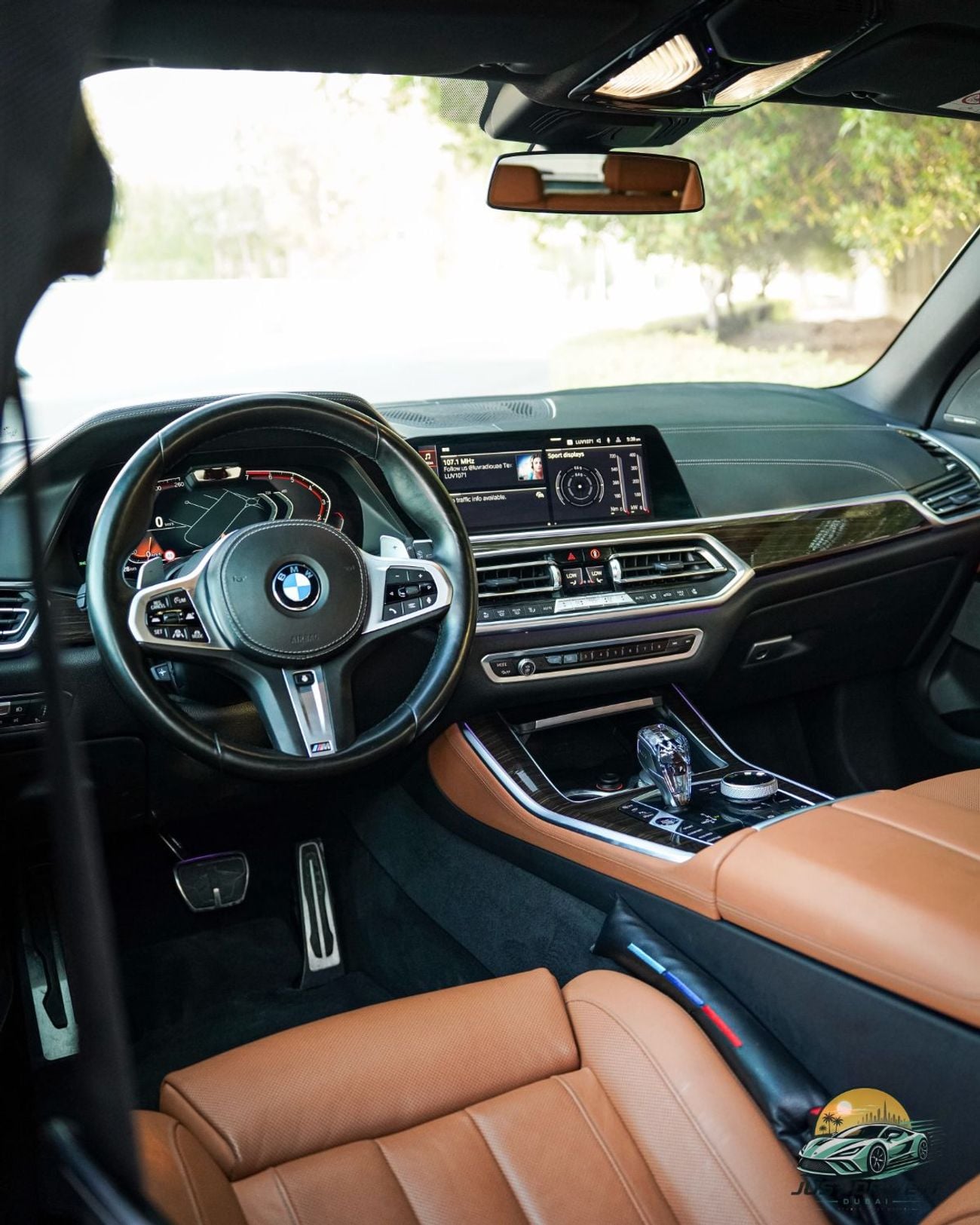 BMW X5 50i M SPORT