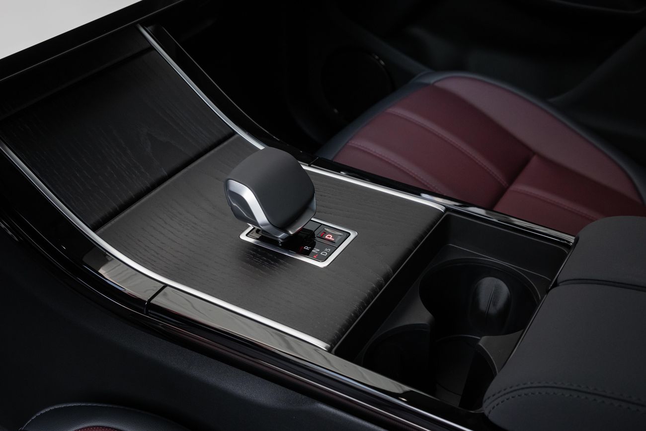 Land Rover Range Rover Evoque Range Rover | 3,721 P.M | 0% Downpayment | EVOQUE SE P250 R DYNAMIC!