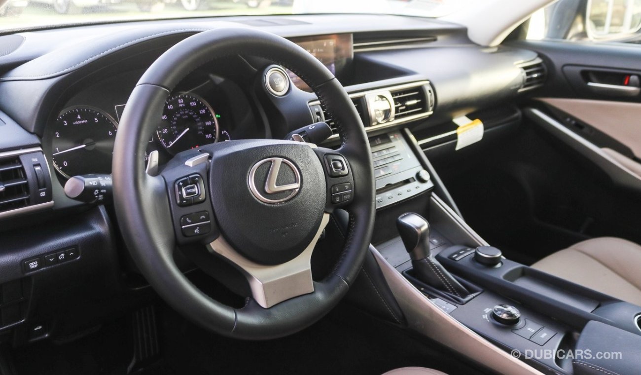 Lexus IS 200